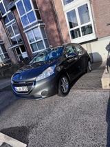 Peugeot 208 1.2-geringer Verbrauch,TOP ZUSTAND