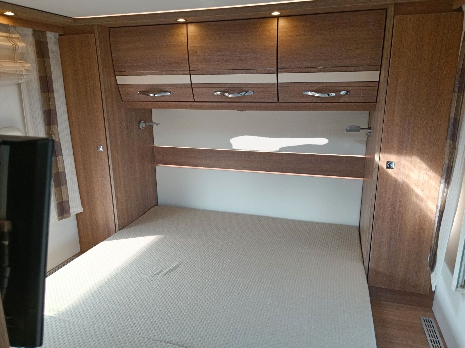 Fahrzeugabbildung Dethleffs T7150-2 Esprit *4,25t*Queensbett*Dachklima