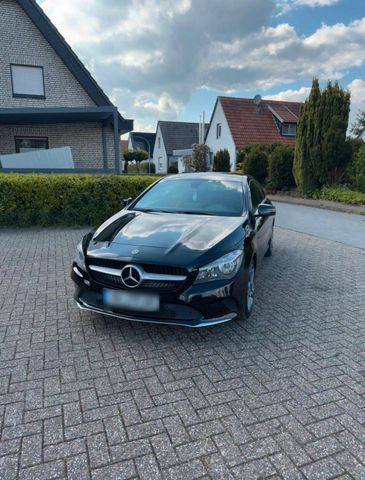 MERCEDES-BENZ MERCEDES BENZ CLA 200d Shooting Brake