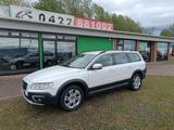 Volvo XC 70 XC70 D4 AWD Geartronic - Volvo C70: 5 Türen