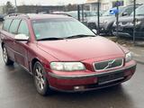 Volvo V70 2.4 - rote Volvo V70