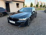 BMW 530 d xDrive M Sport Harman-Kardon Head-Up - BMW 530: 530d