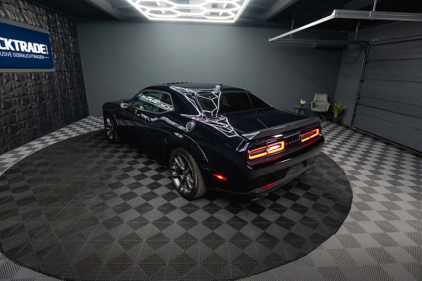 Fahrzeugabbildung Dodge Challenger 5.7 V8 R/T WIDE BODY SHAKER LAST CALL