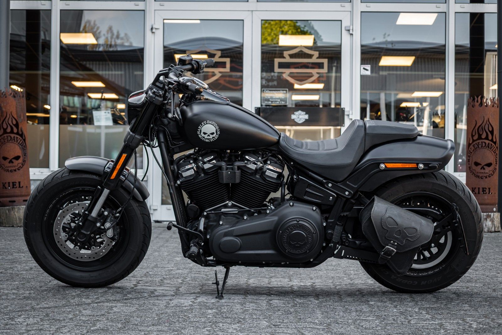 Fahrzeugabbildung Harley-Davidson FXFBS FAT BOB 114 CUI SOFTAIL - Penzl - Avon