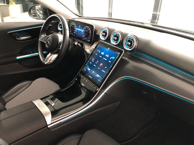 Fahrzeugabbildung Mercedes-Benz C 200 / Avantgarde/LED/Schiebedach/Businesspaket