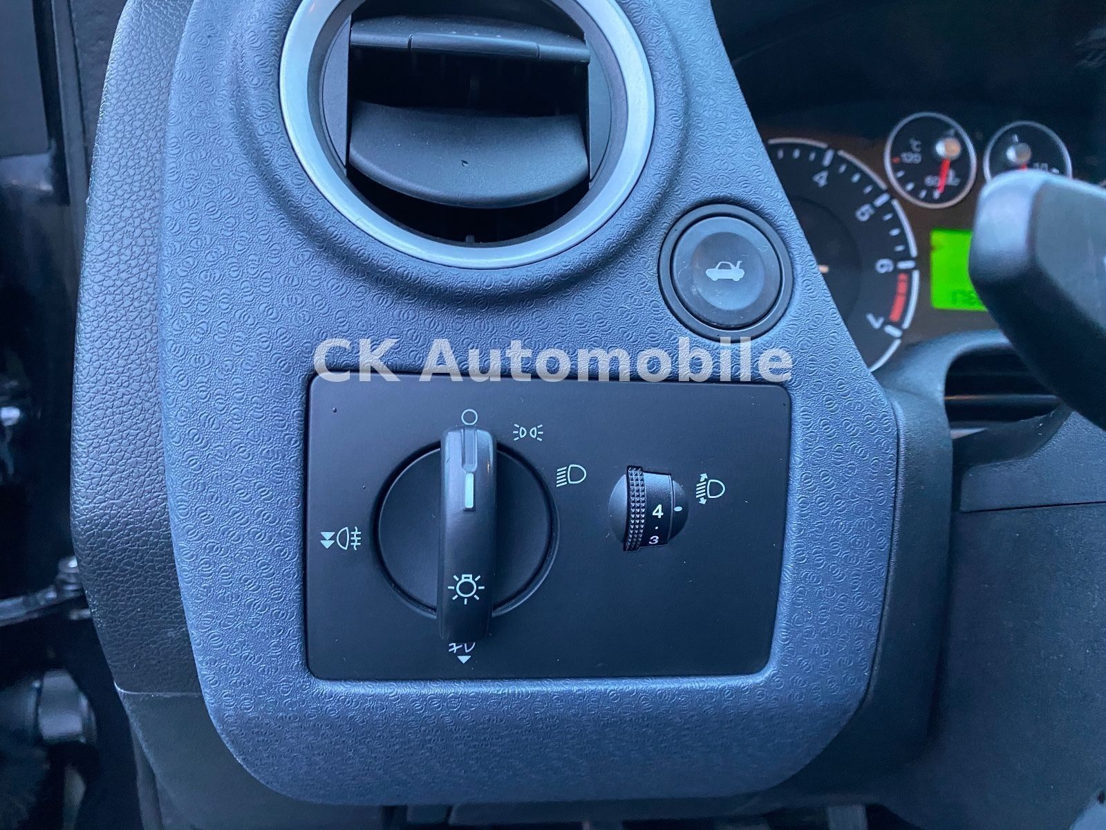 Fahrzeugabbildung Ford Fusion Trend 1.4/Klimaanlage/AHK