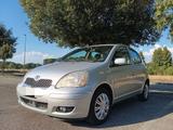 Toyota Yaris 1.0i 16V cat 5 porte Neopatentati - gebrauchte Toyota Yaris aus dem Jahr 2005