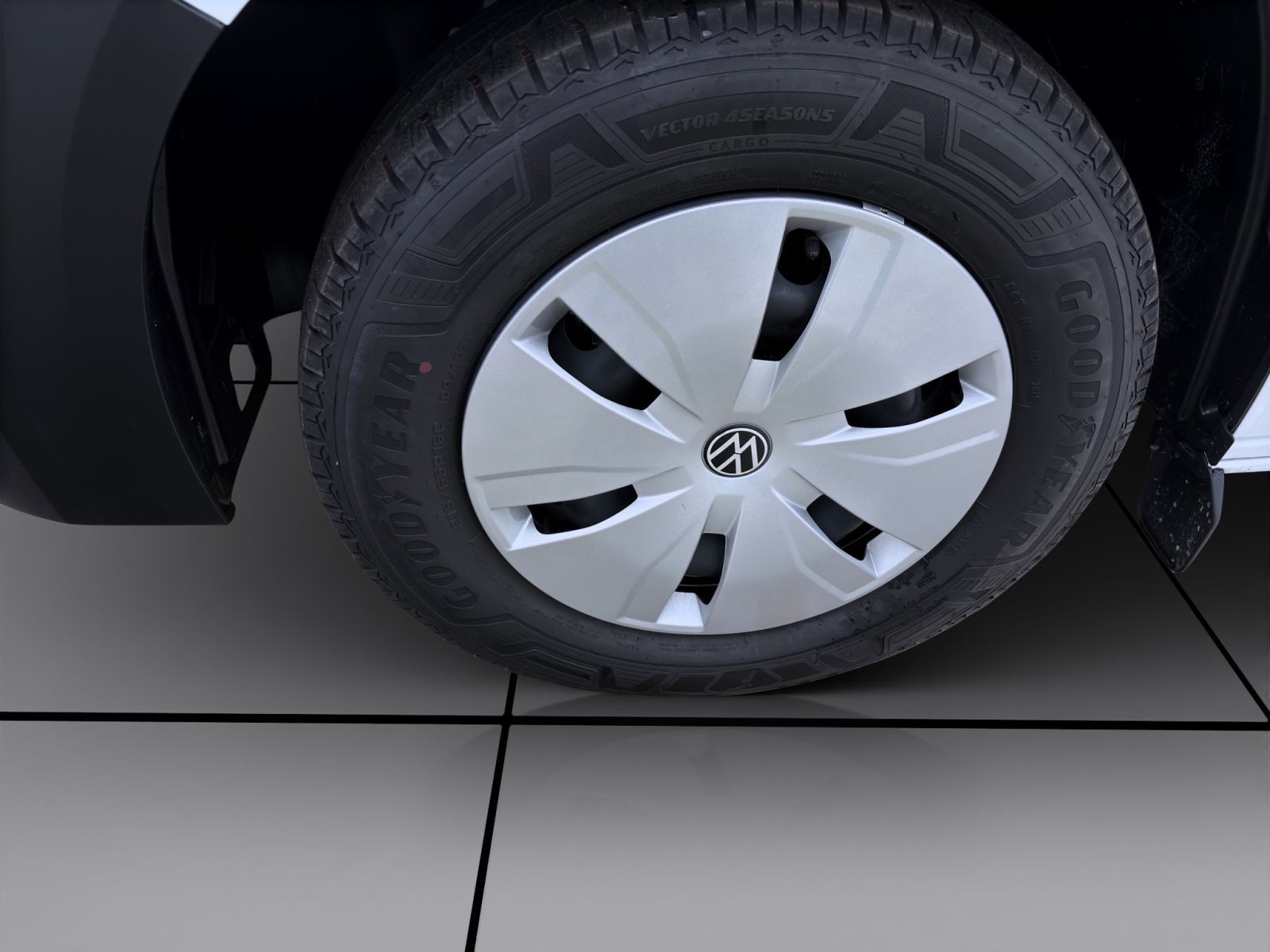 Volkswagen T7 Caravelle - Bild 8