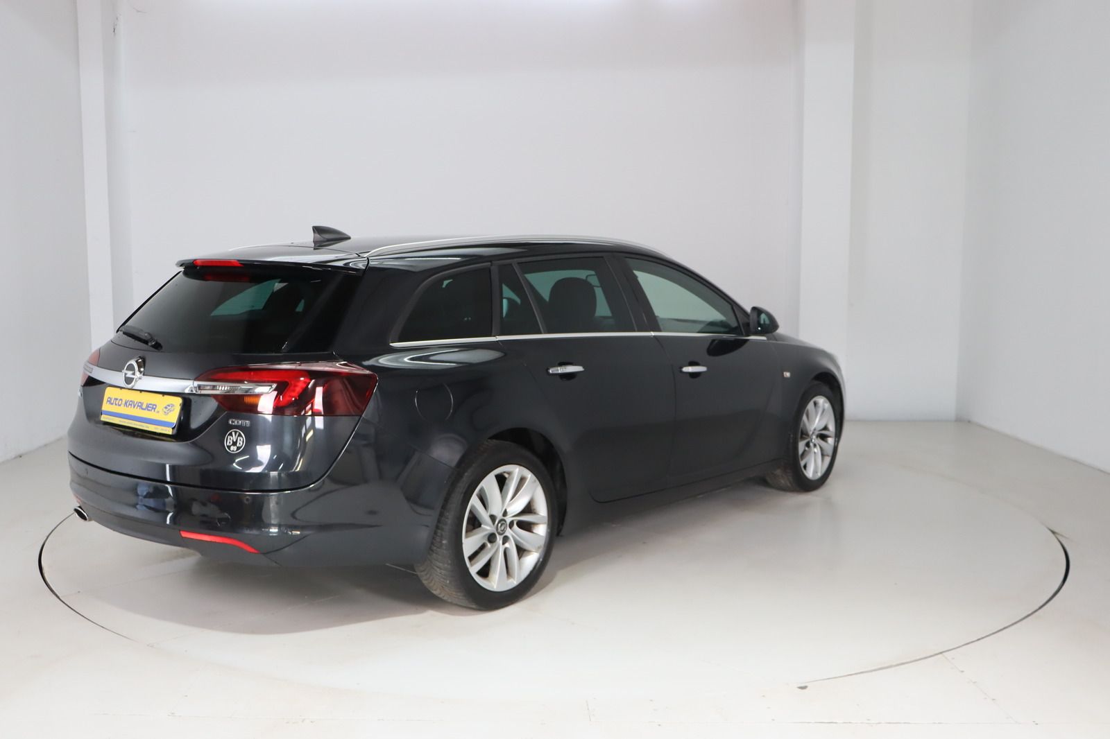 Fahrzeugabbildung Opel Insignia A Sports Tourer 2.0 CDTi Sport
