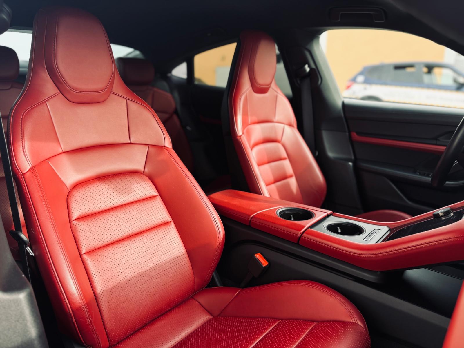 PORSCHE TAYCAN 4S PERFORMANCE+ 571CH