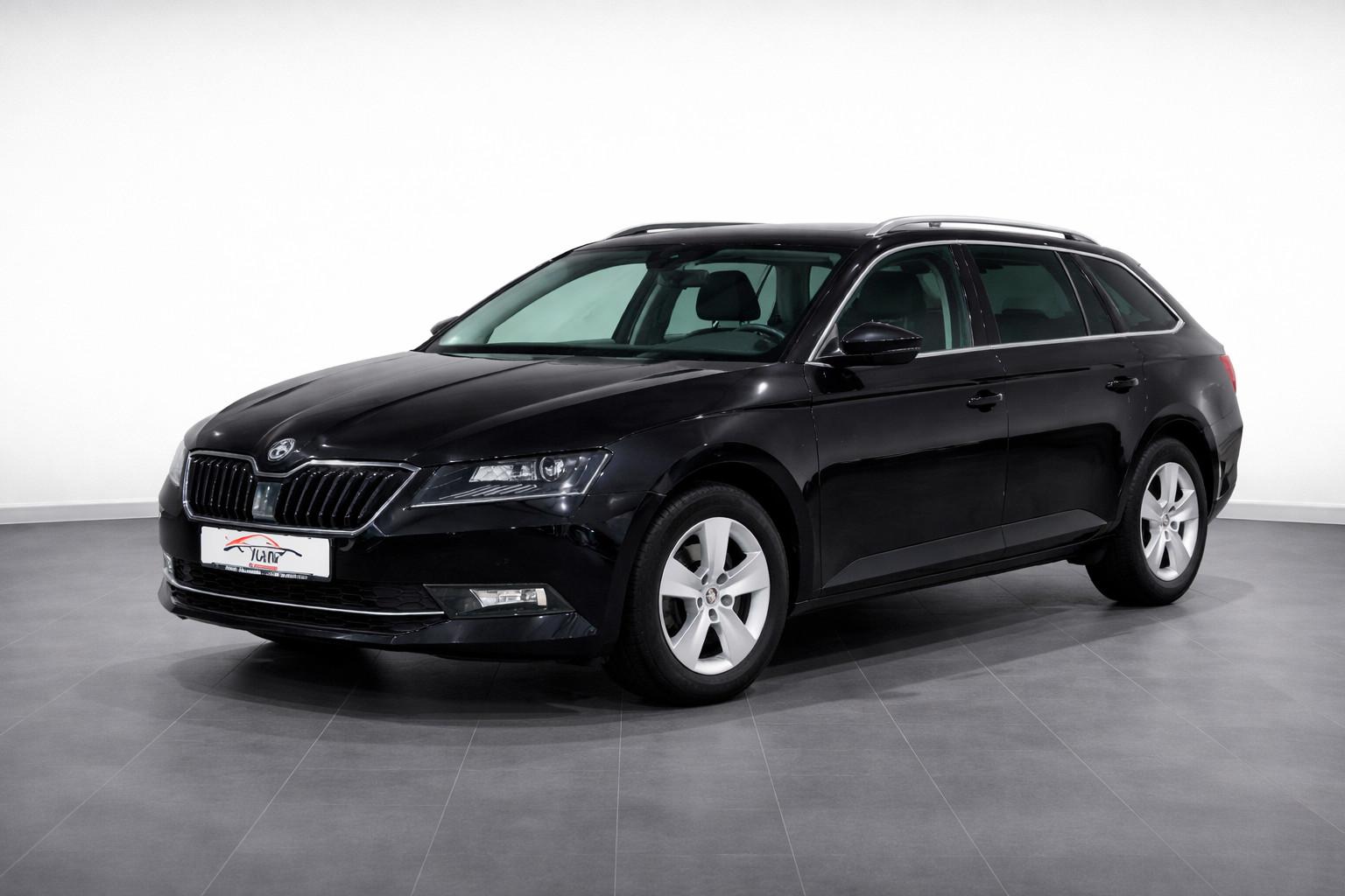 Skoda Superb Combi Ambition *Xenon*Navi*Kamera*2.Hand*