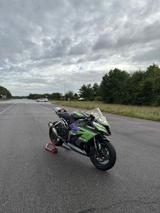 Kawasaki Zx10R - KAWASAKI RENNSPORT