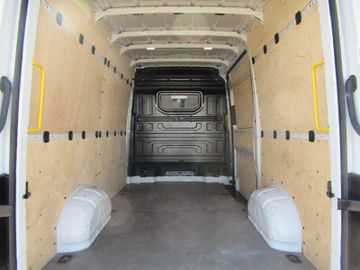 Volkswagen Crafter - 10