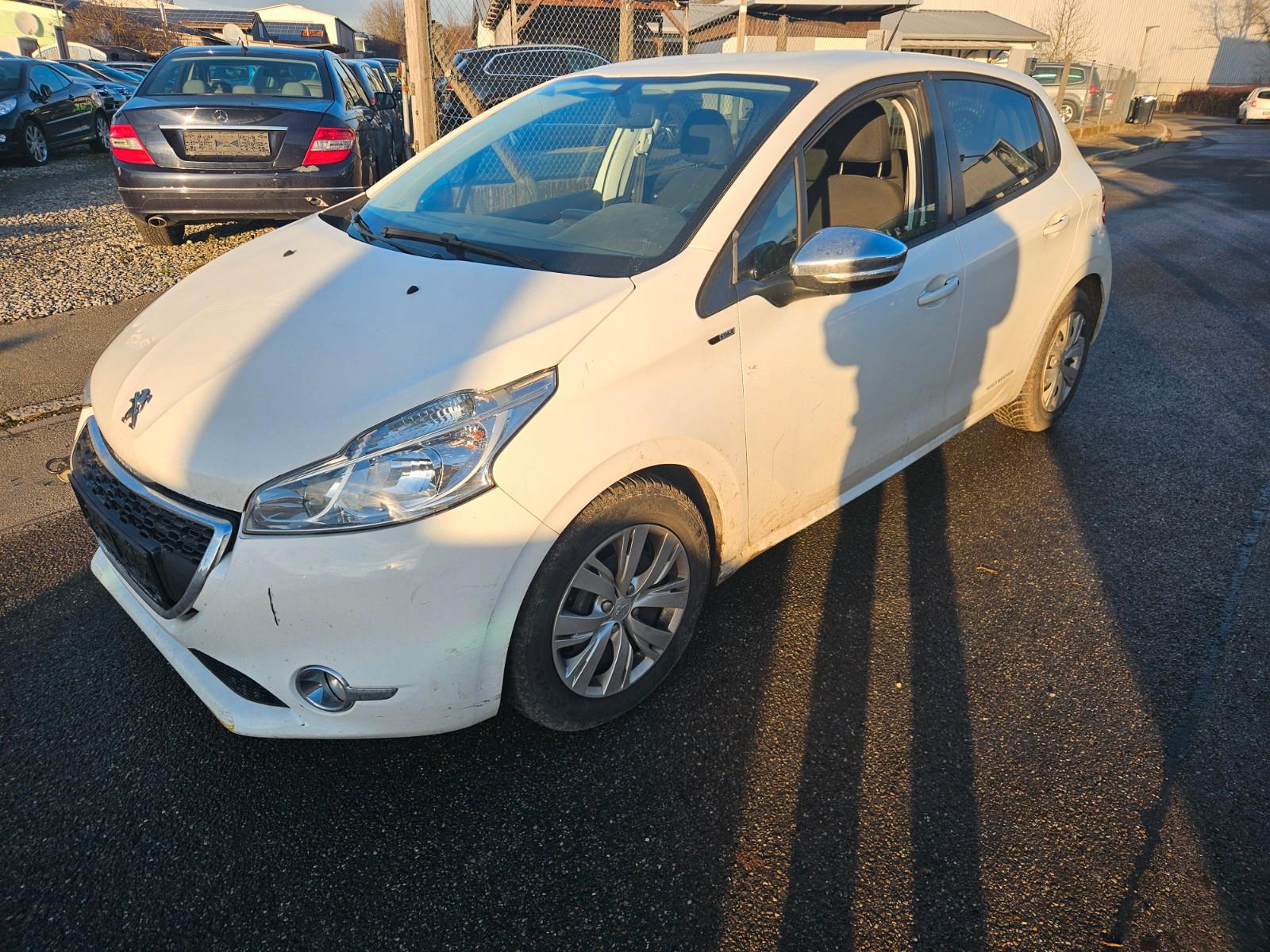 Peugeot 208 1.2 Style +KLIMA+EURO6
