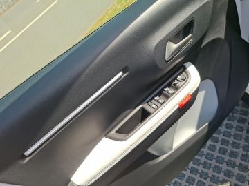 Citroën C3 Turbo100 MAX 1.2 HUD°Navi°LED°SHZ°RFK°beh. Fr