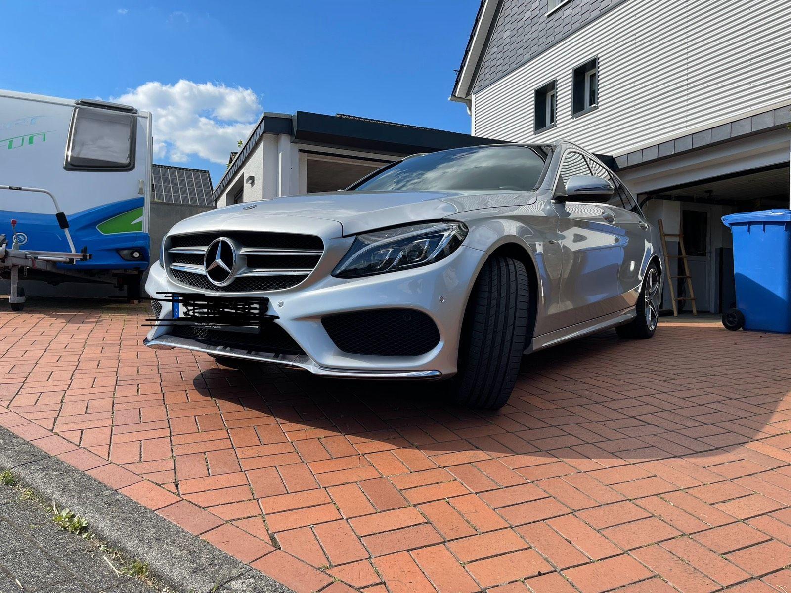 Mercedes-Benz B 220