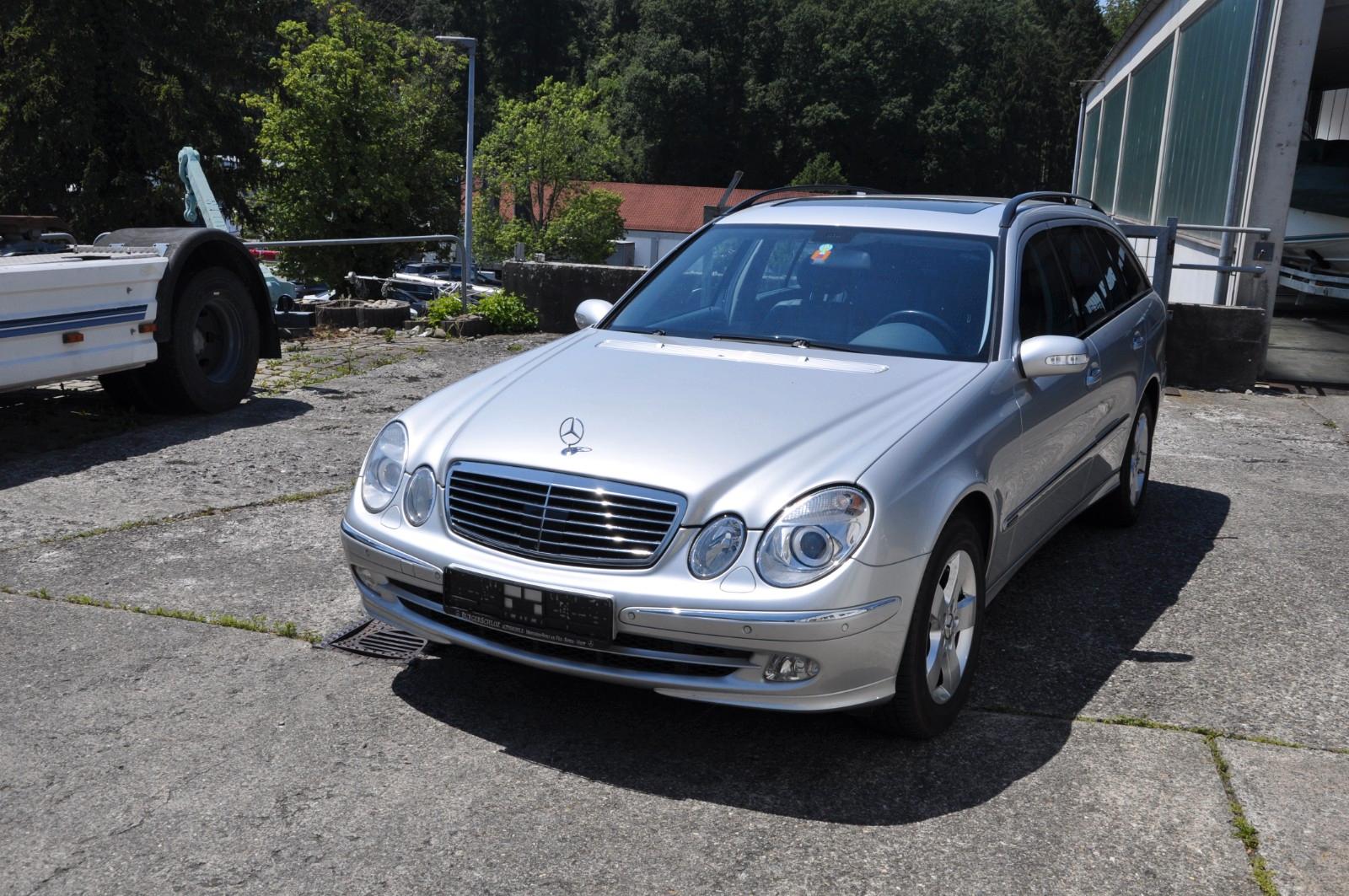 Mercedes-Benz E 320 T AVANTGARDE