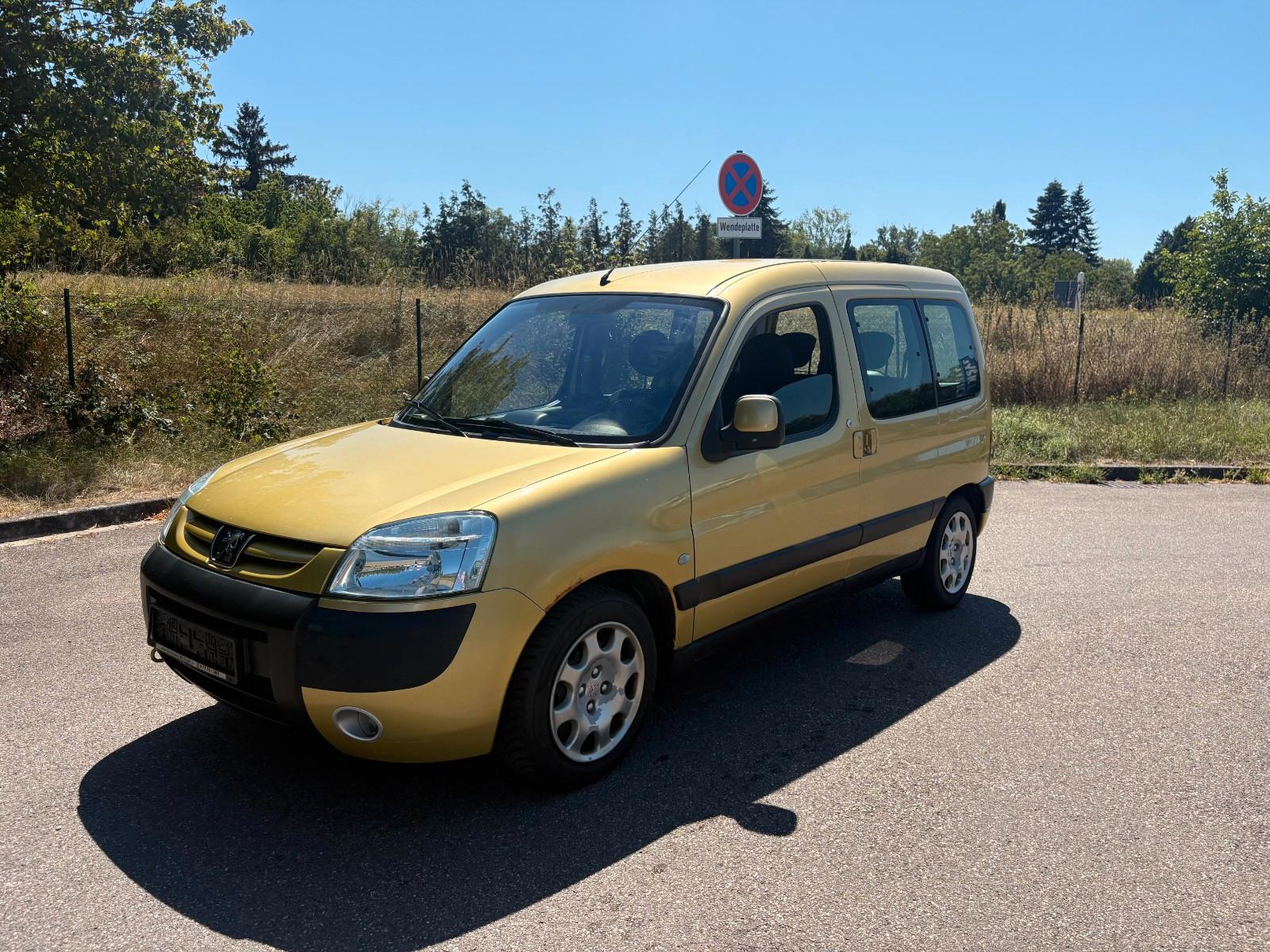 Peugeot Partner 2,0 Diesel Klima AHK 5 Sitzer