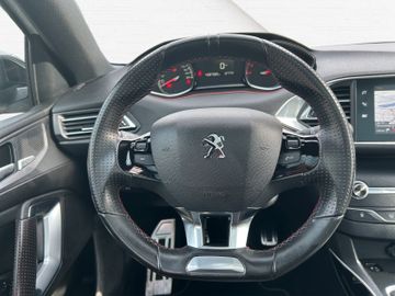 Fotografie des Peugeot 308 SW GT-LineSitzh M+S AHK PANO Massagesitze