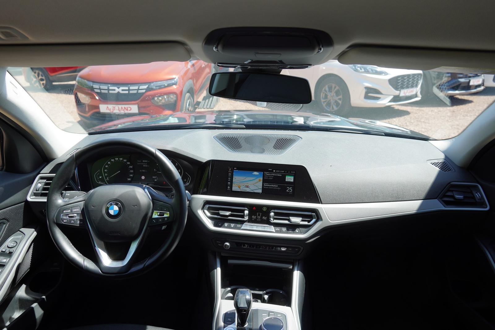 BMW 3 Series iA Touring Advantage Tempomat LED Navi DAB, миниатюра 8