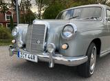 Mercedes-Benz 220 S - Mercedes-Benz 220: 220s
