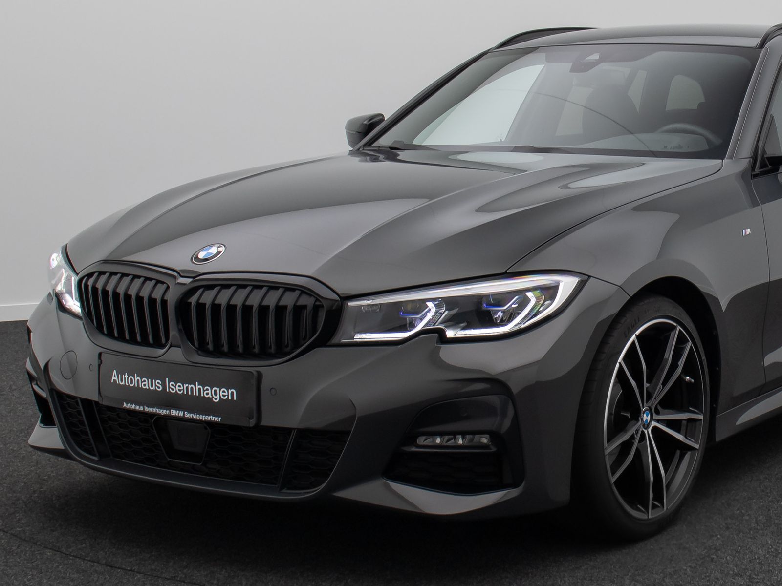 Fahrzeugabbildung BMW 320i M Sport Individual Komfort Laser AHK 19Zoll