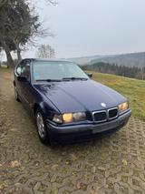 BMW e36 Compact 316i TÜV2028 1,9L 1.Hand F... - BMW 316 aus 2000: 316i Compact
