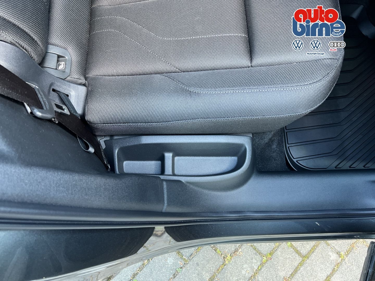 Q3 2.0 TDI Neues Modell Sportpaket Navi Digitale