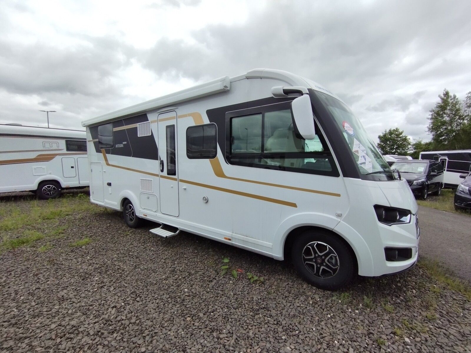 Fahrzeugabbildung Eura Mobil Integra I 760 QF SAT,Solar,Klimaanlage,TV,RK