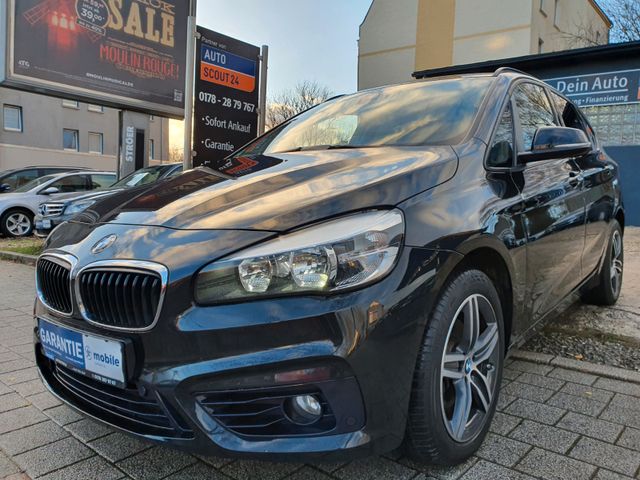 BMW 218d ACTIVE TOURER*NAVI*LEDER*LED*TEMPOMAT*PDC