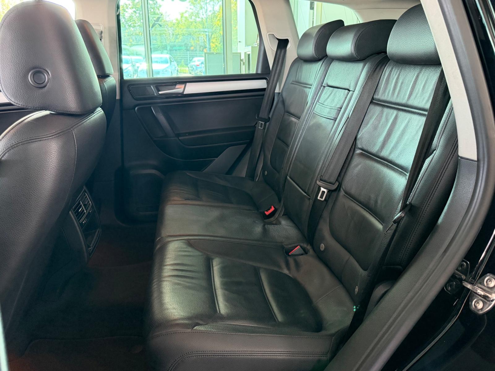 VOLKSWAGEN TOUAREG V6 TDI 3.0 204ch 4MOTION - CUIR - GPS RNS 850 - XÉNON - SIÈGES CHAUFFANTS - ATTELAGE 3,5T