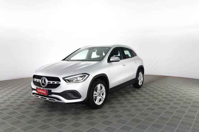 Mercedes-Benz MERCEDES-BENZ CLA sse GLA GLA 200 d Automatic SP