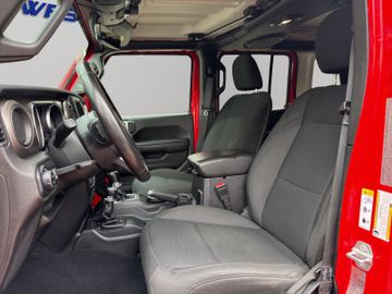Jeep Wrangler - 9