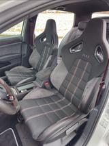 Volkswagen Golf 7GTI TCR mit den Recarositzen vom Clubsport - : V mit