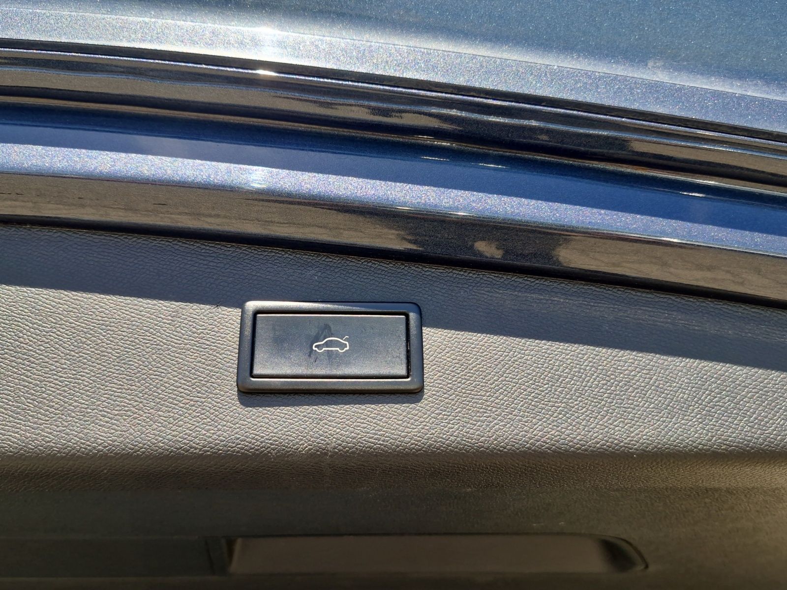 Fahrzeugabbildung SEAT Leon ST FR 1.5 TSI LED Navi AHK VC SHZ RFK