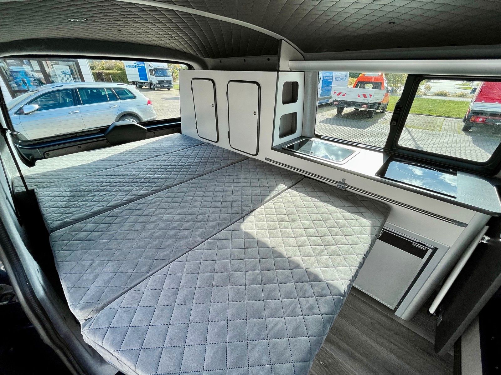 Fahrzeugabbildung Volkswagen T6.1 WOMO NEU+SHZ+PDC+Tempomat+