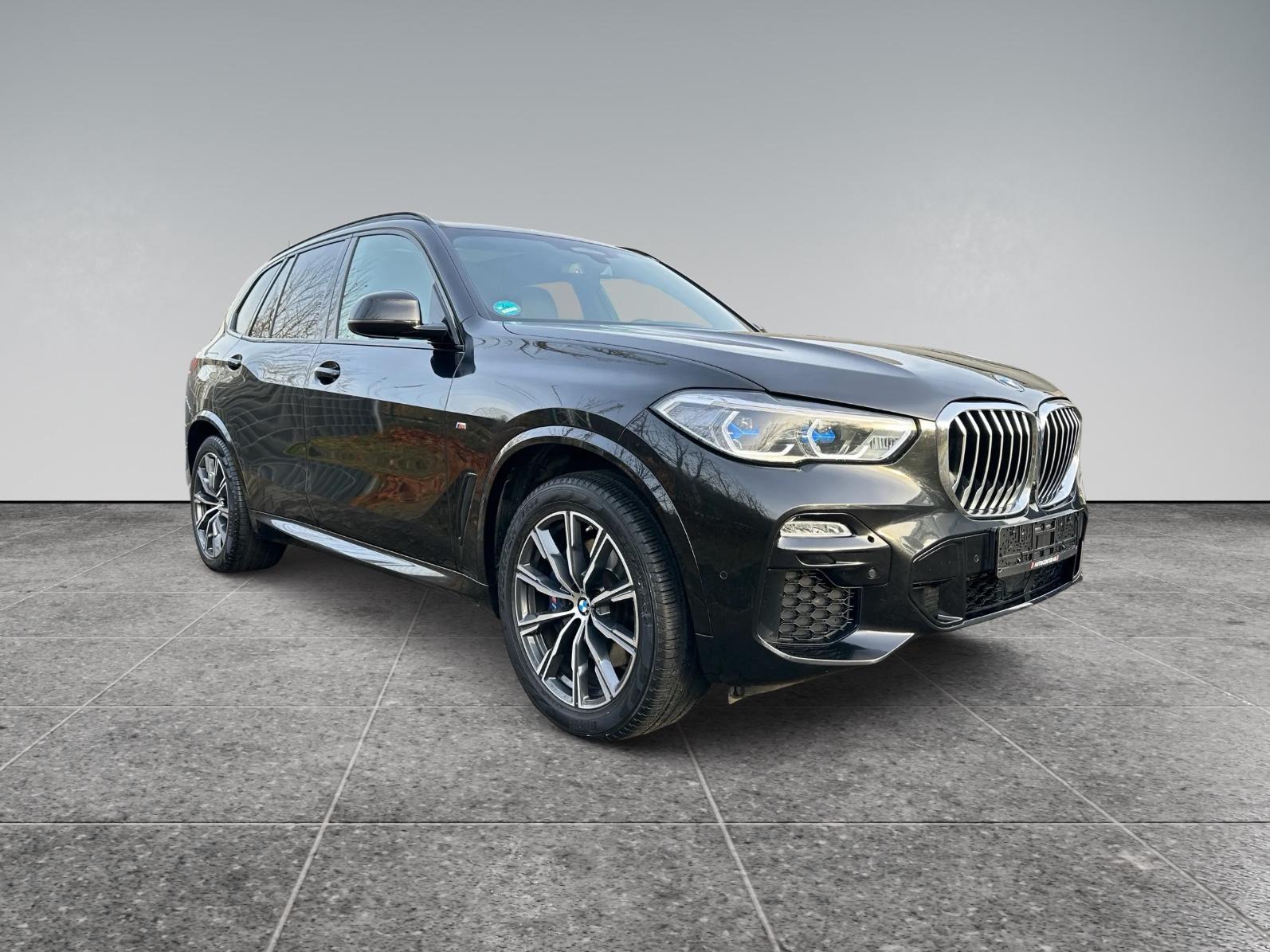 BMW X5 xDrive 30d M Sport/Laser/Pano/AHK/HUD/Keyless