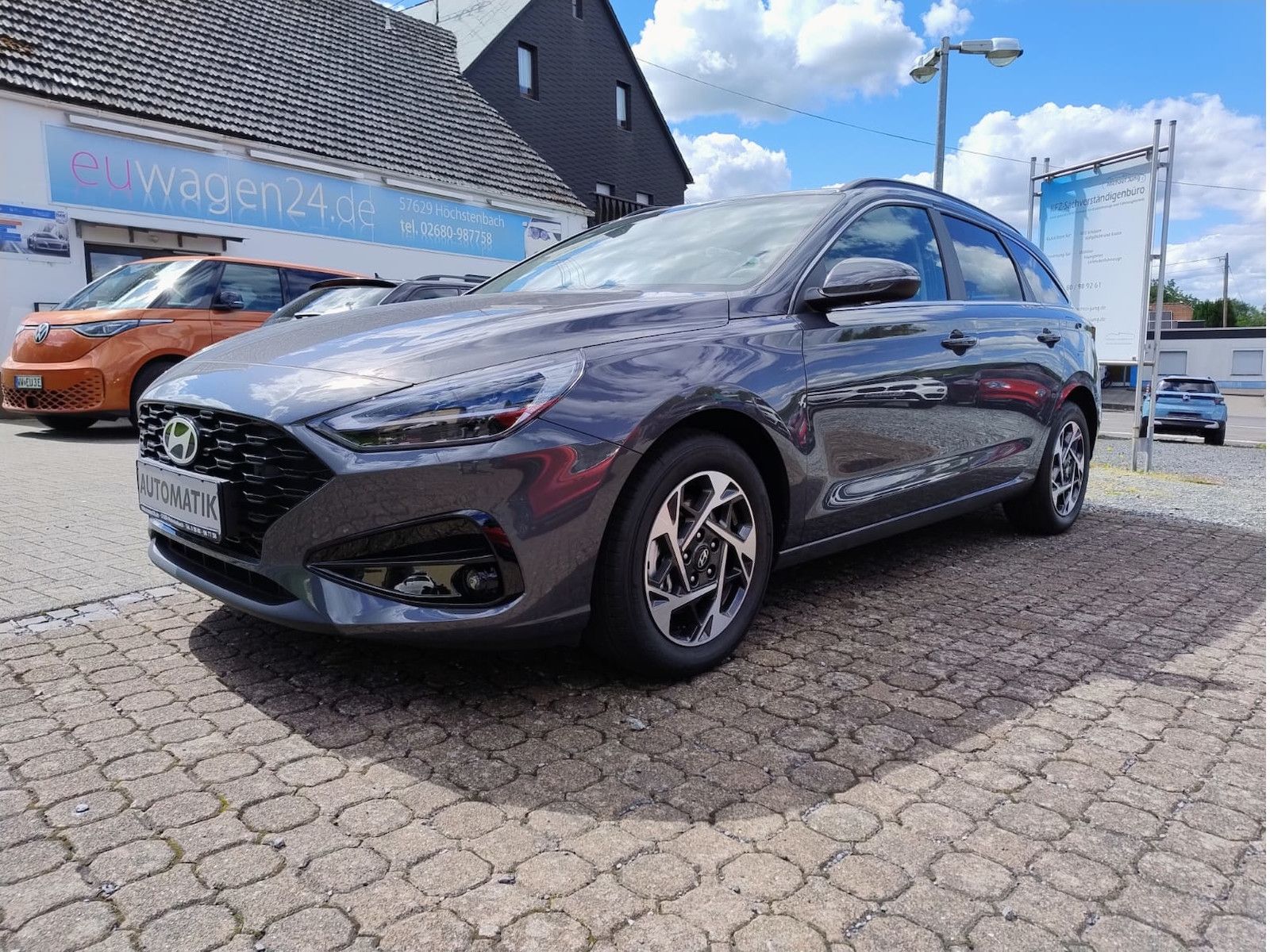 Hyundai i30 1,5 TGI Trend DCT NAVI/LED/SHZ/LHZ/Kam