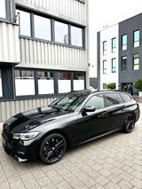 BMW 330xd *360grad*M3 Sitzen*Pano*Laser*Head Up* - BMW 330 Touring Kombi Gebrauchtwagen