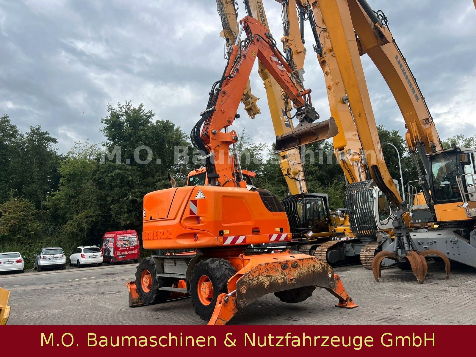 Fahrzeugabbildung Liebherr A914 COMPACT LITRONIC 14T