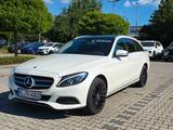 Mercedes-Benz C 400 4MATIC T Automatik Avantgarde - Mercedes-Benz C 400 aus 2017