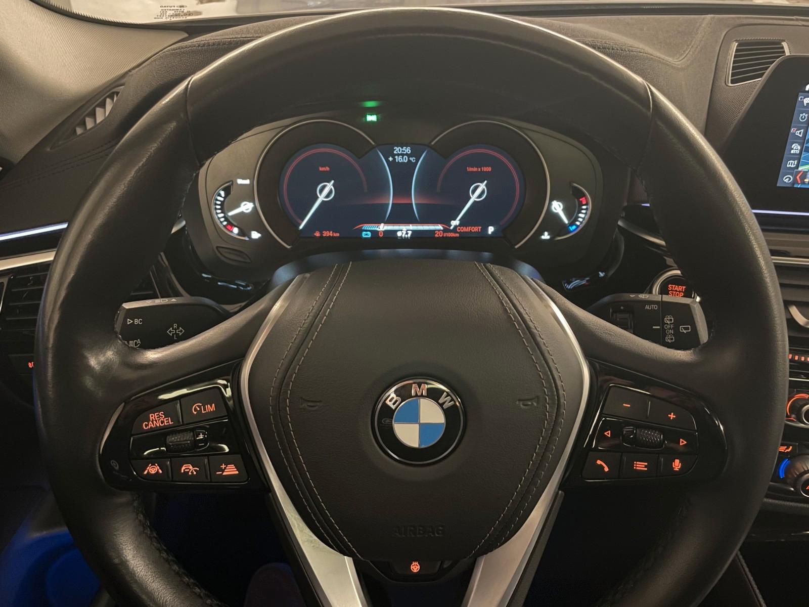 BMW 520 d xDrive Luxury Line *** Vollausstattung ***