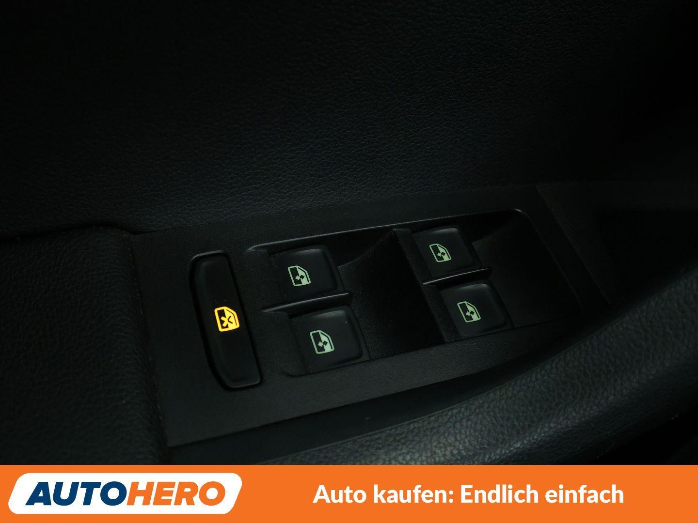Skoda Octavia 2.0 TSI RS*NAVI*XENON*SPUR*CAM*PDC*SHZ*