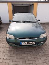 Ford Escord Cabrio RESERVIERT - Ford Escort aus 1997: Cabrio