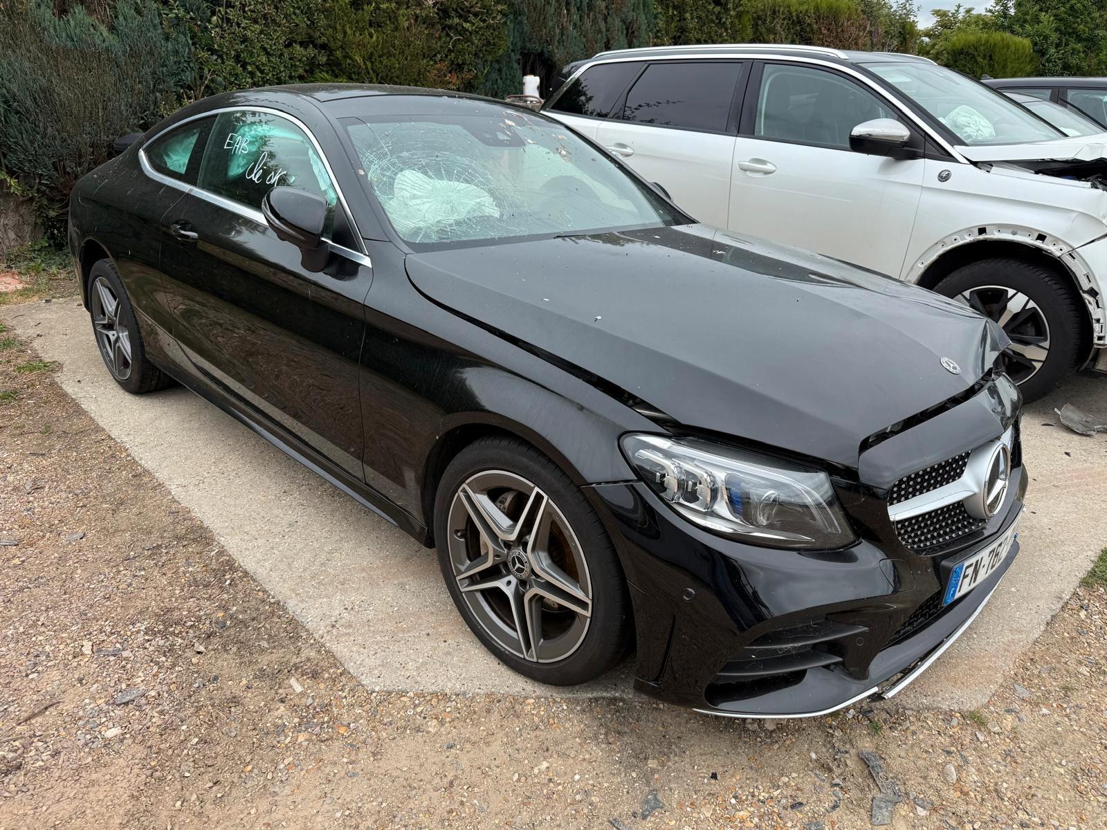 Mercedes-Benz C220d Coupe AMG Line