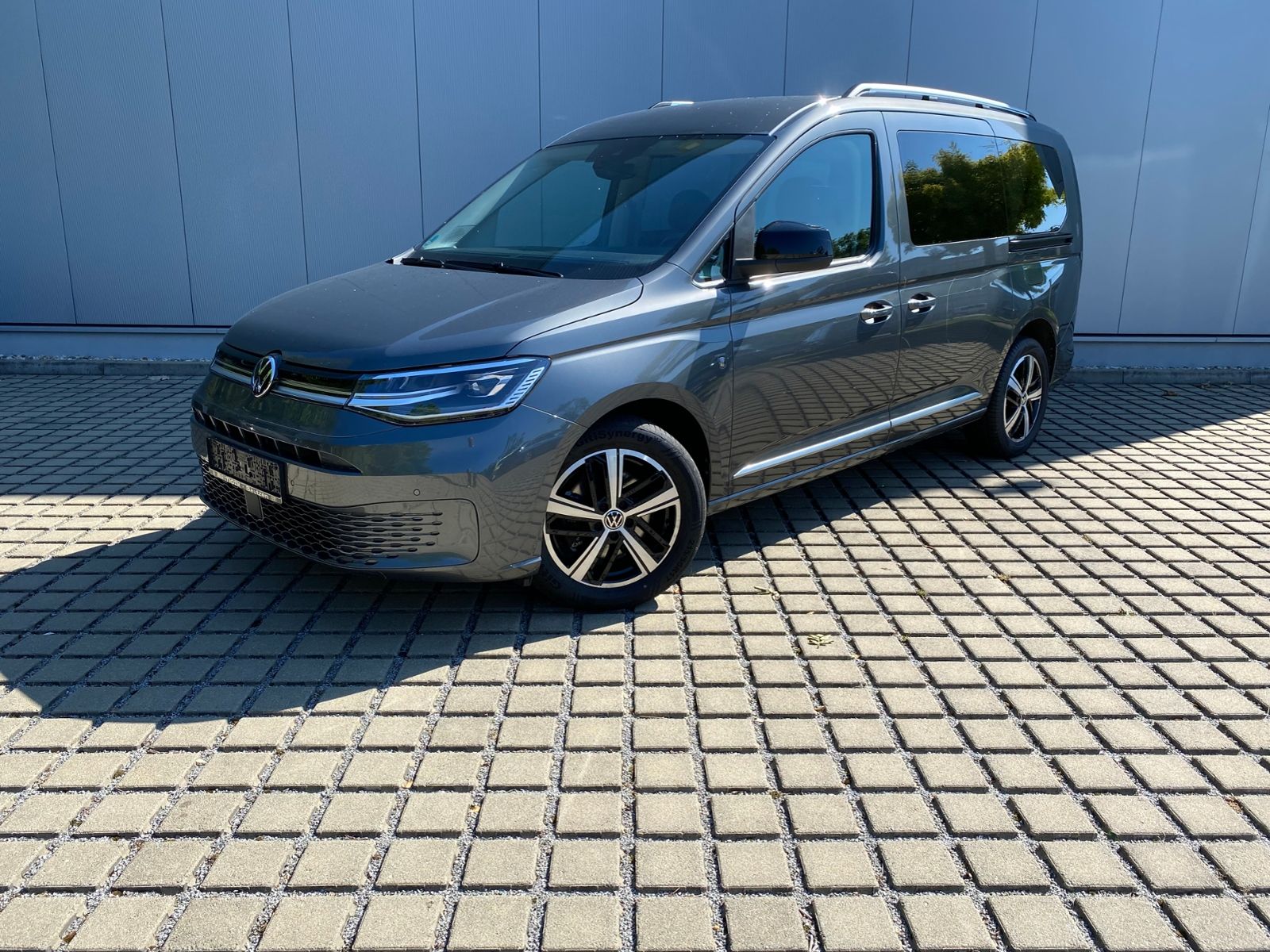 Caddy Maxi Life 2.0 TDI 122 PS DSG Style 7-SITZE