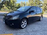 Mitsubishi Grandis 2.4 Intense 6-SITZER/AUTOMATIK/AHK/TEMP - gebrauchte Mitsubishi Van