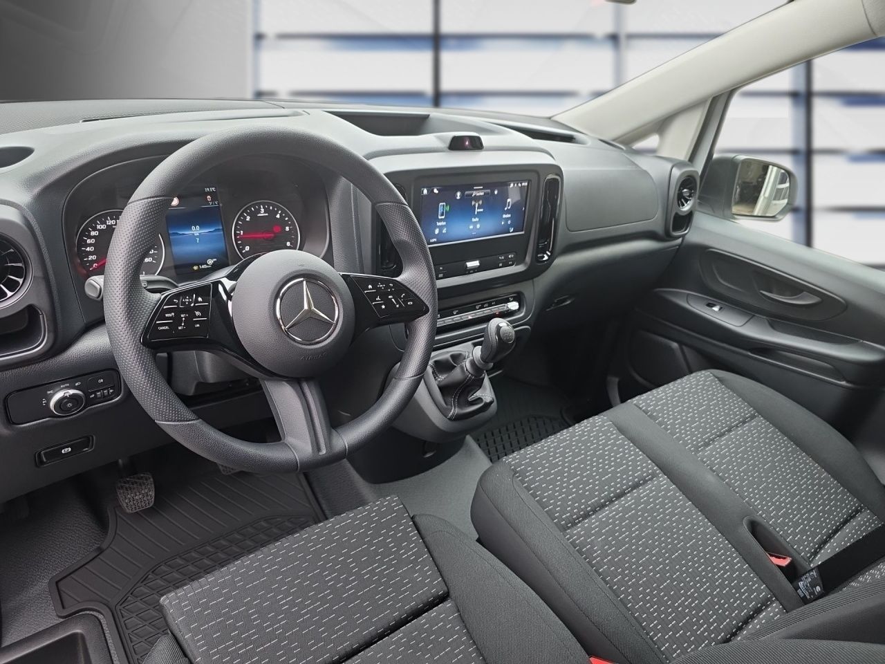 Fahrzeugabbildung Mercedes-Benz Vito 116 CDI KAP/L*NAVI*AHK*MBUX*Kamera* AHK SHZ