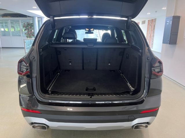 BMW X3 xDrive 20d PANO 360 ACC H&K Sitzklima Navi Le foto 20