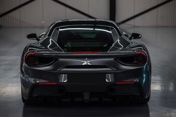 صورة 3 لـ 2016 Ferrari 488 GTB